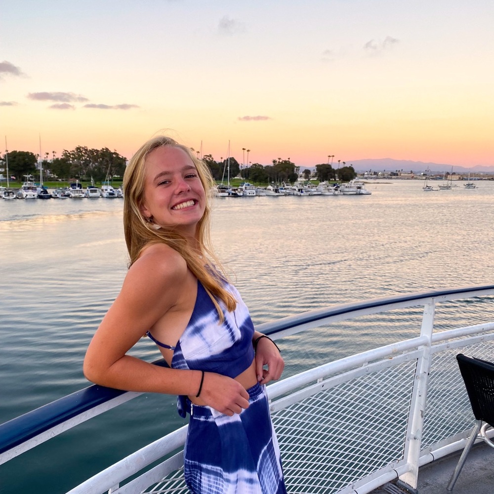 Meet your Posher, Jessica